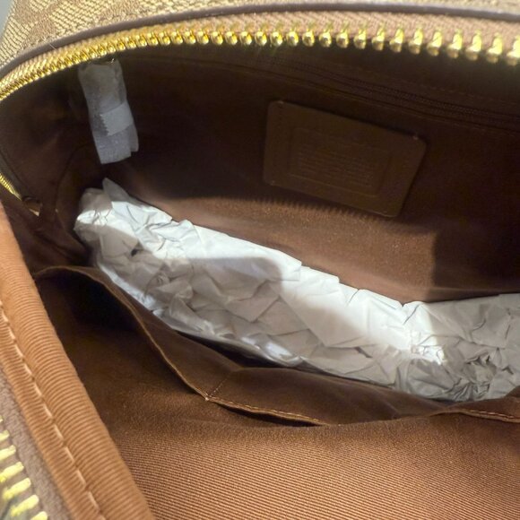 coach Court Backpack In Signature Canvas 5671 - Picture 6 of 8